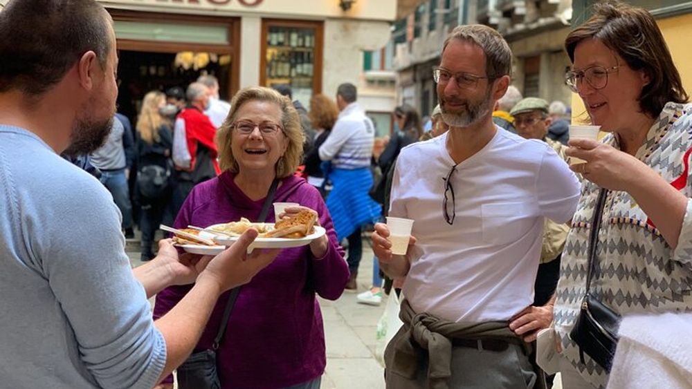 Venice: Street Food and Rialto Market Tour