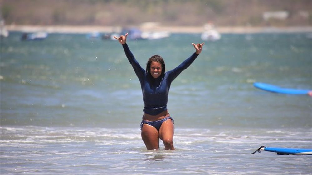 Surf Lessons in Tamarindo