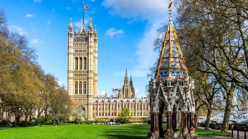 London: Houses of Parliament and Westminster Abbey Tour