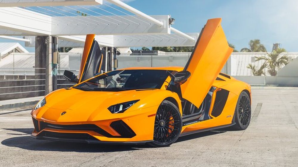 Miami Lamborghini Aventador S Private Driving Experience