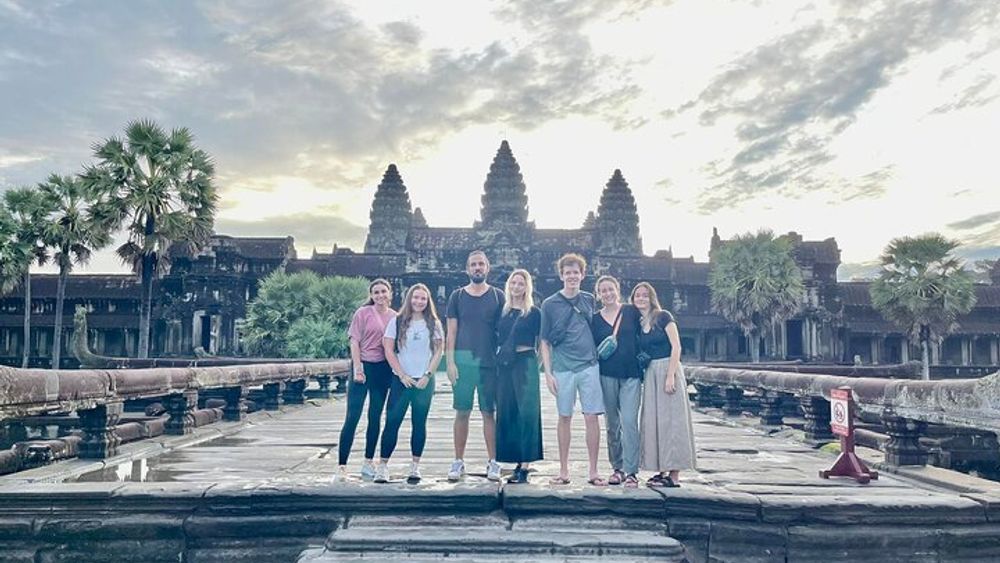Full Day Small Group Tour Guide with Sun rise