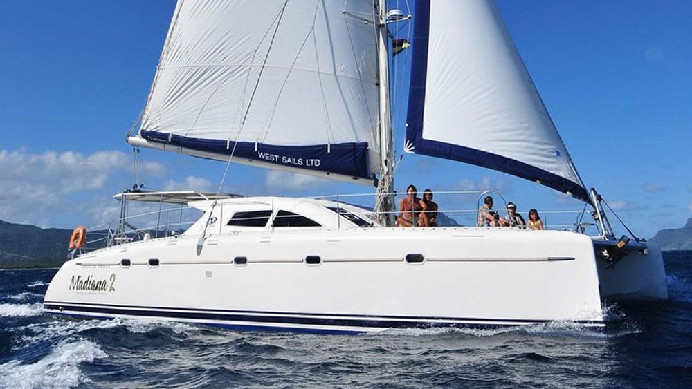 Sailing Catamaran Cruises