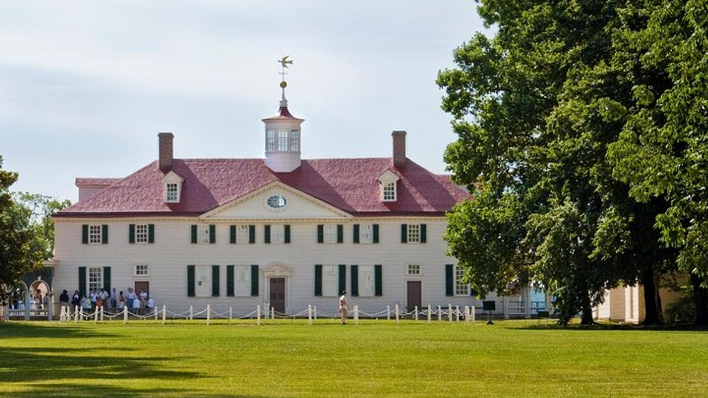 Mt Vernon and Old Town Alexandria Bus Tour from Washington DC