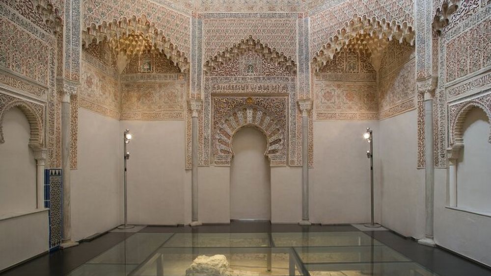 Granada: Royal Chapel guided walking tour