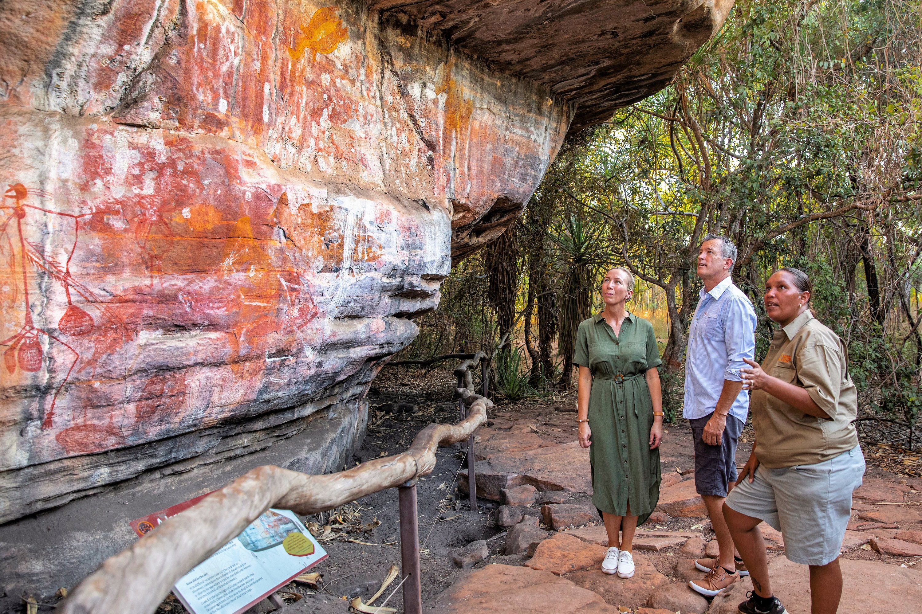 Kakadu Wildlife Rock Art Tour