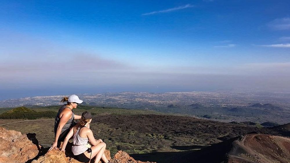 Etna Morning Tour 2000 mt.