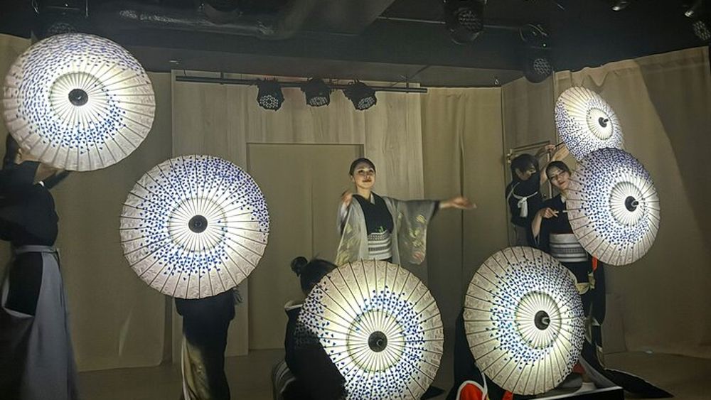 Tokyo Japanese Dance Cabaret Theater Asakusa-Kaguwa