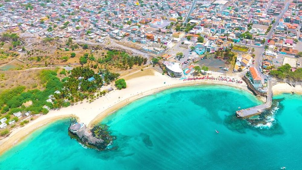 Praia Small-Group Full-Day Santiago Island Tour
