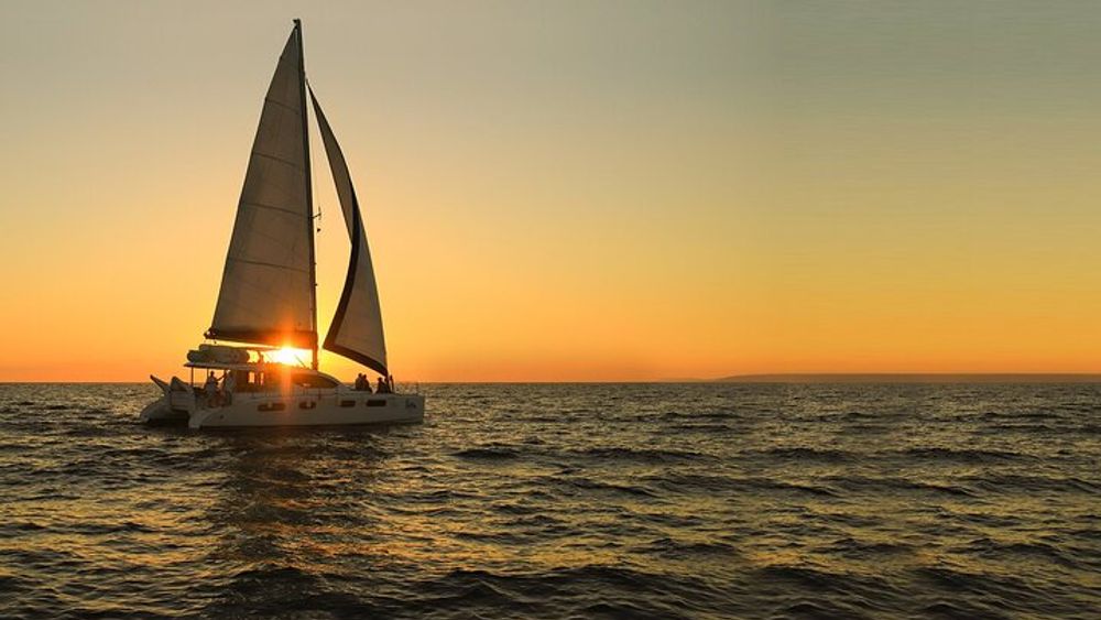 Riviera Maya Luxury Sunset Sailing Cruise with Open Bar