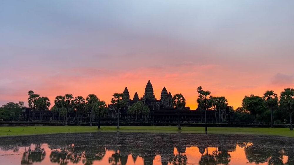 Angkor Wat Sunrise Experience with Breakfast