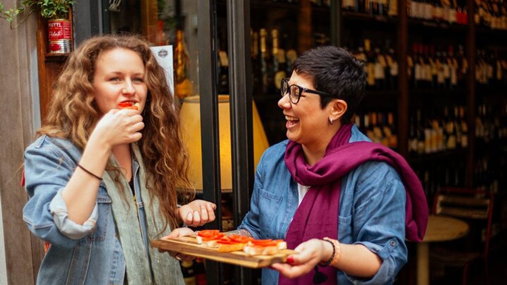 PRIVATE Walking Food Tour of Florence: 10 Tastings Including Wine