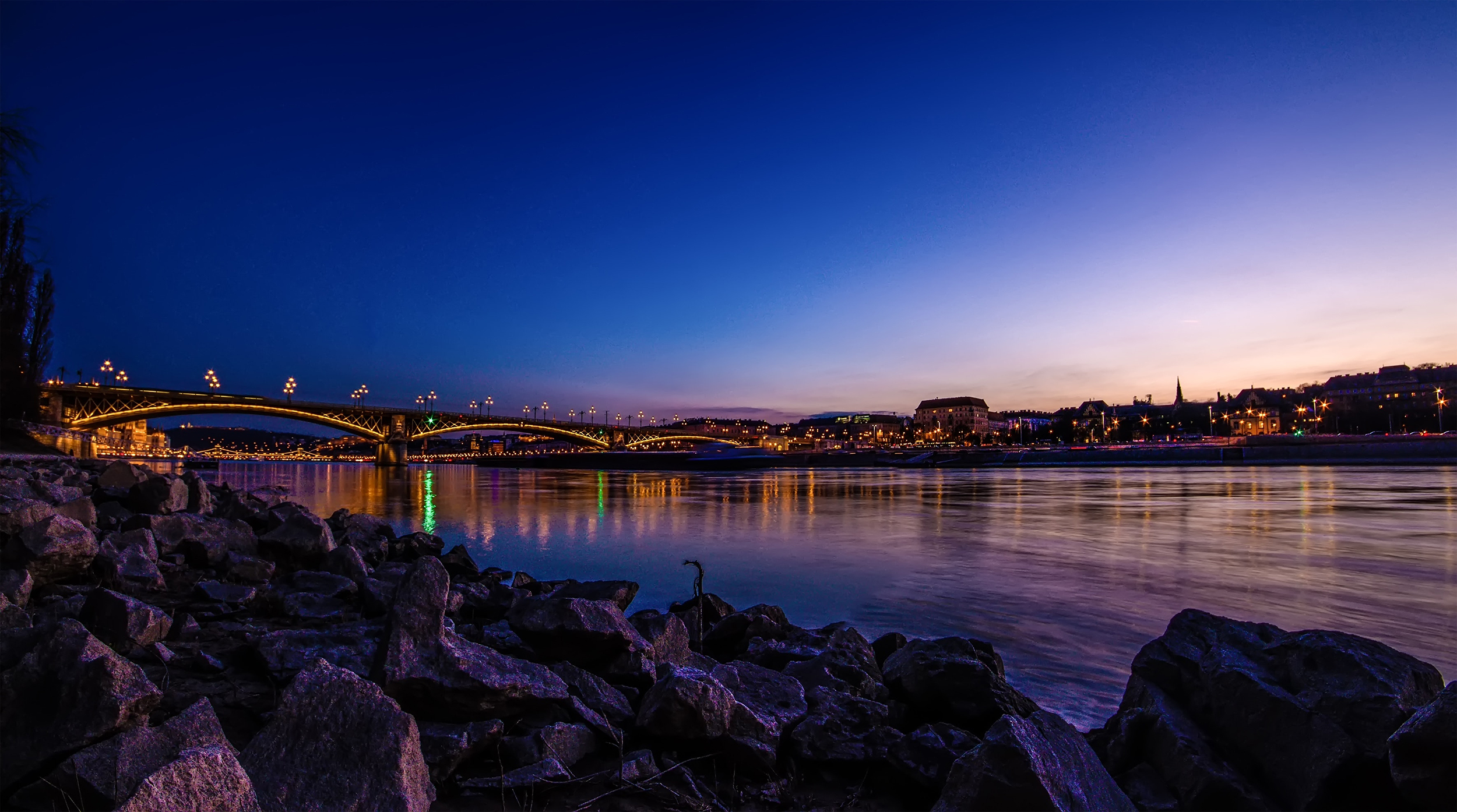 Budapest Overnighter: 1 Night Accommodation for 2