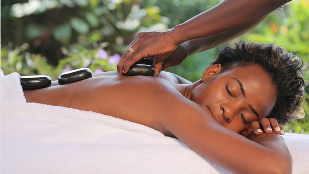 Entebbe Full-Day All-Inclusive Small-Group Spa Package