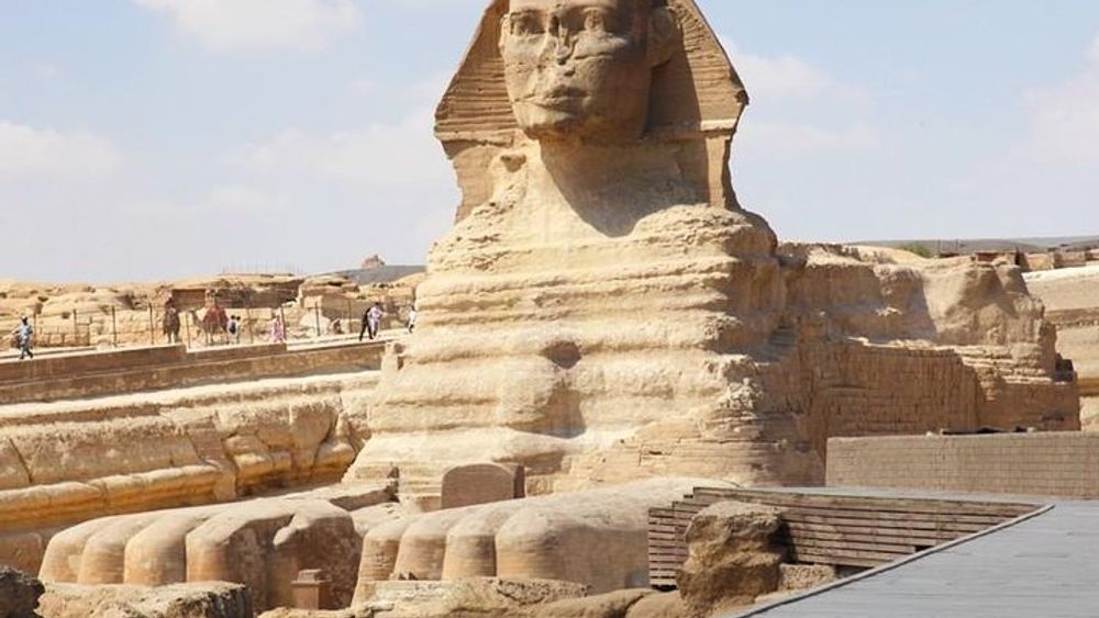 Day Tour to Giza Pyramids, Saqqara and Dahshur