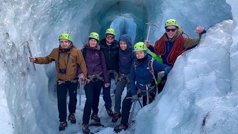 Sólheimajökull Glacier Small-Group Walking Tour