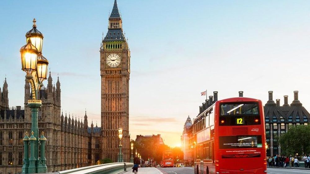 See Over 30 Top London Sights! Fun Local Guide!!