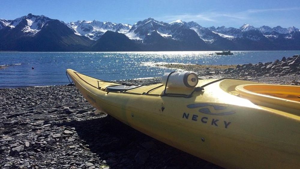 Caines Head Kayak and Hike to Historic WWII Army Fort