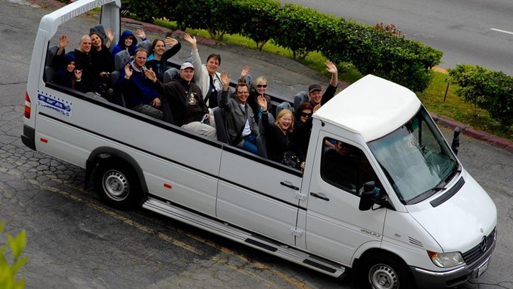 Hollywood Sightseeing and Celebrity Homes Tour by Open-Top Bus