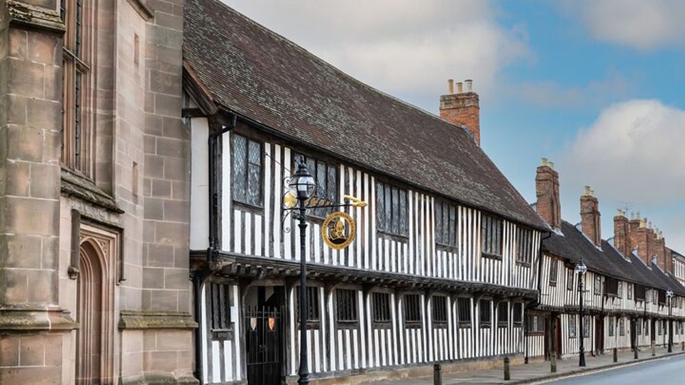 Shakespeare's Schoolroom and Guildhall Entry Ticket and Tour