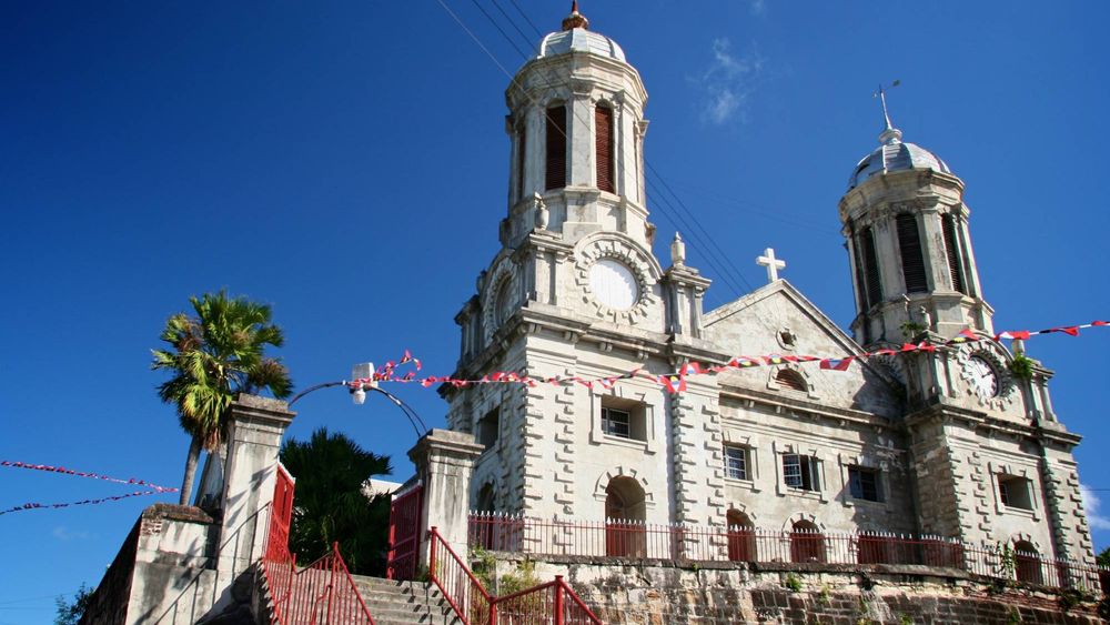 Discover the Best of Antigua Island Tour