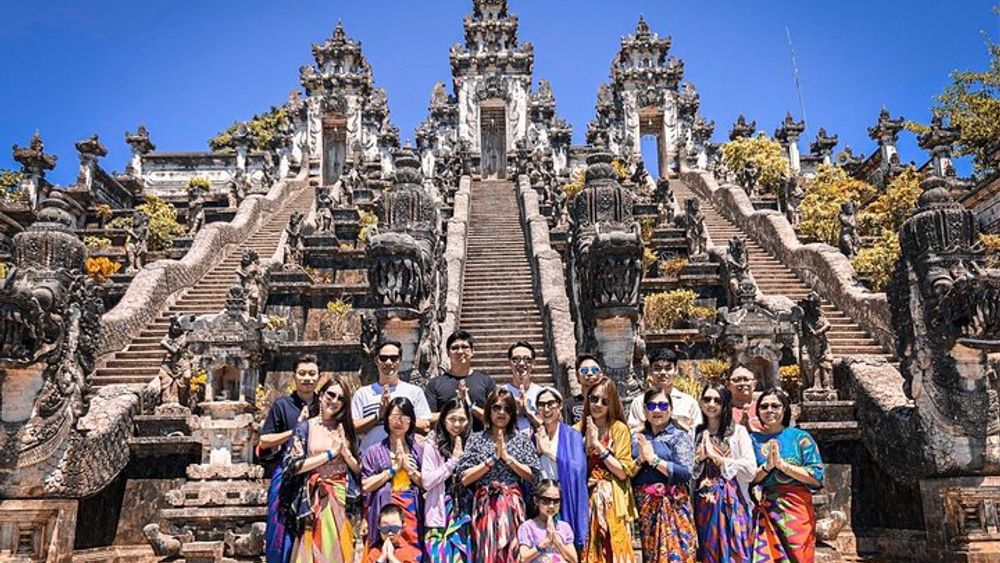 Bali Instagram Tour - Lempuyang Bali Gate of Heaven