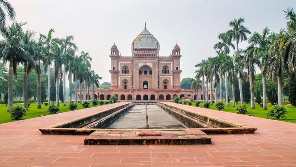 Heritage Delhi Photography Walk (2 Hours Guided Walking Tour with Rickshaw Ride)