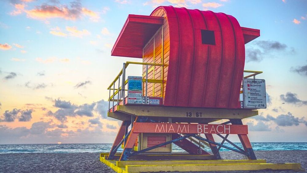 Miami Sightseeing Tour: Art Deco Miami Beach