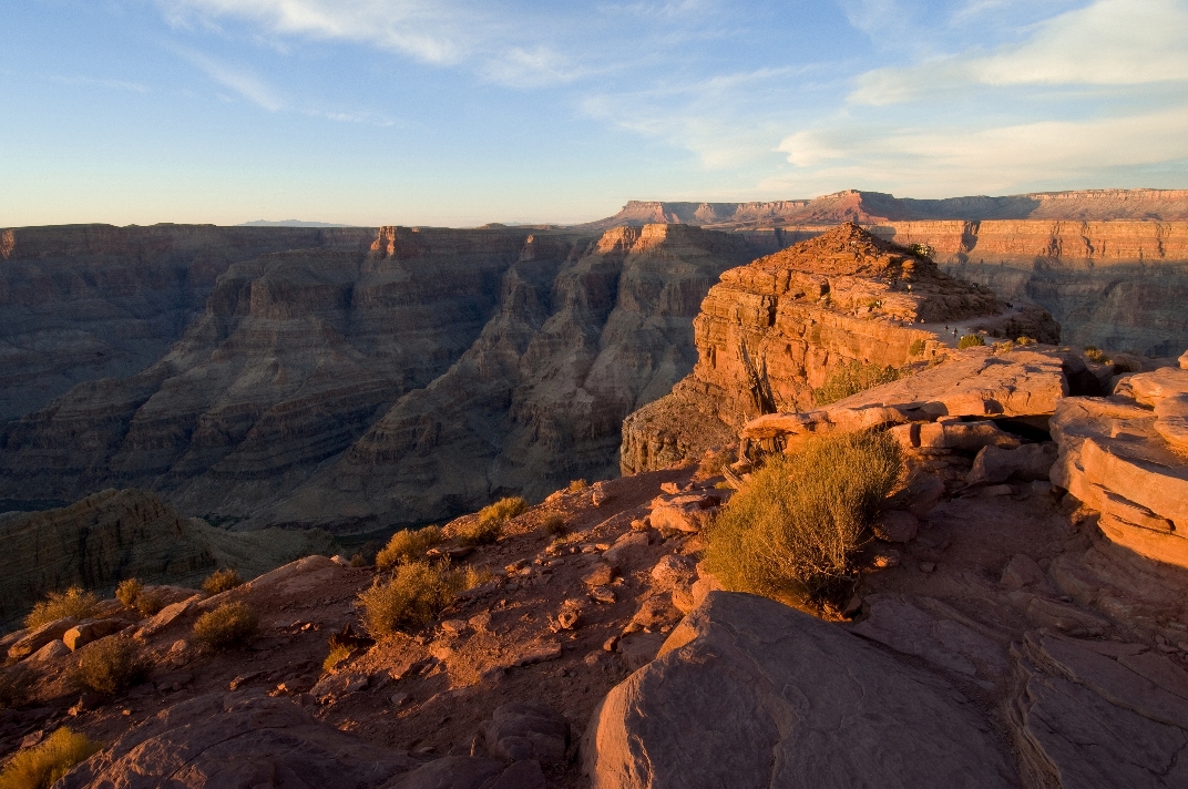 Grand Canyon West Luxury Bus Tour