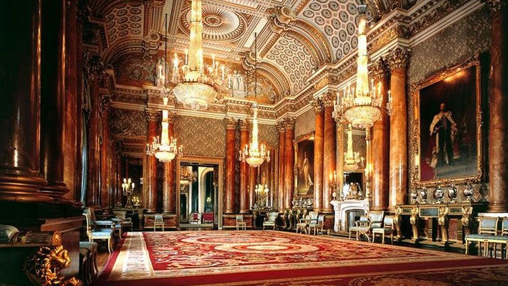 Buckingham Palace and Windsor Castle Day Trip from London