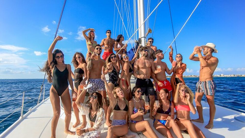 Cancun to Isla Mujeres Catamaran Tour with Snorkeling