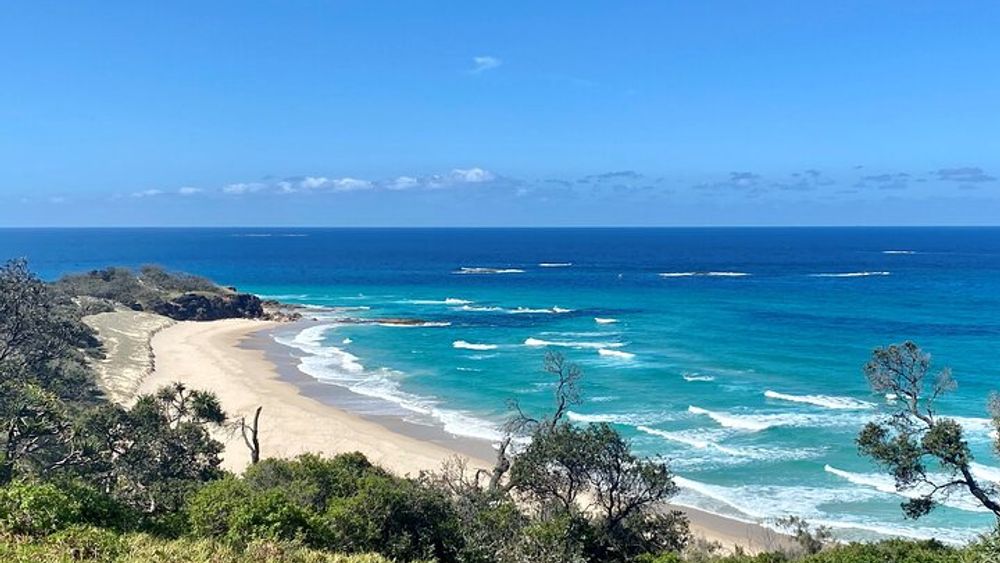 North Stradbroke Island: Small-Group Day Tour from Brisbane