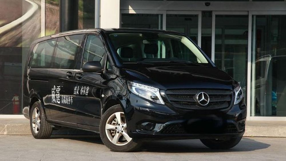 Chauffeur Service for Shanghai Business Trip