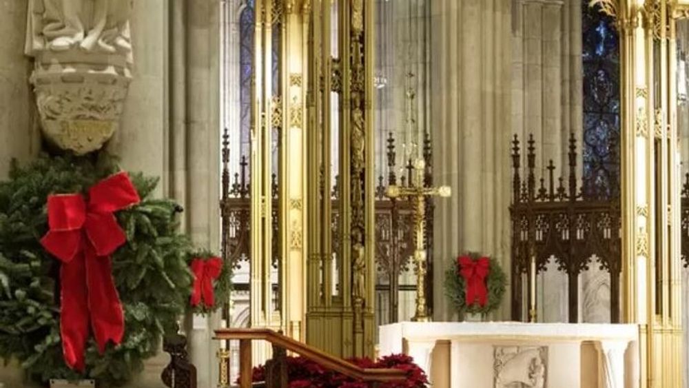 NYC Holiday Tour of St. Patrick’s Cathedral