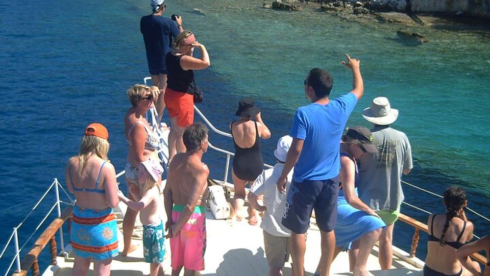Kaş Full-Day Boat Cruise: Kevova Island and Sunken City