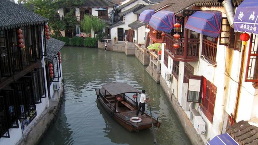 Zhujiajiao Water Village & Seven Treasure Town Day Tour from Shanghai