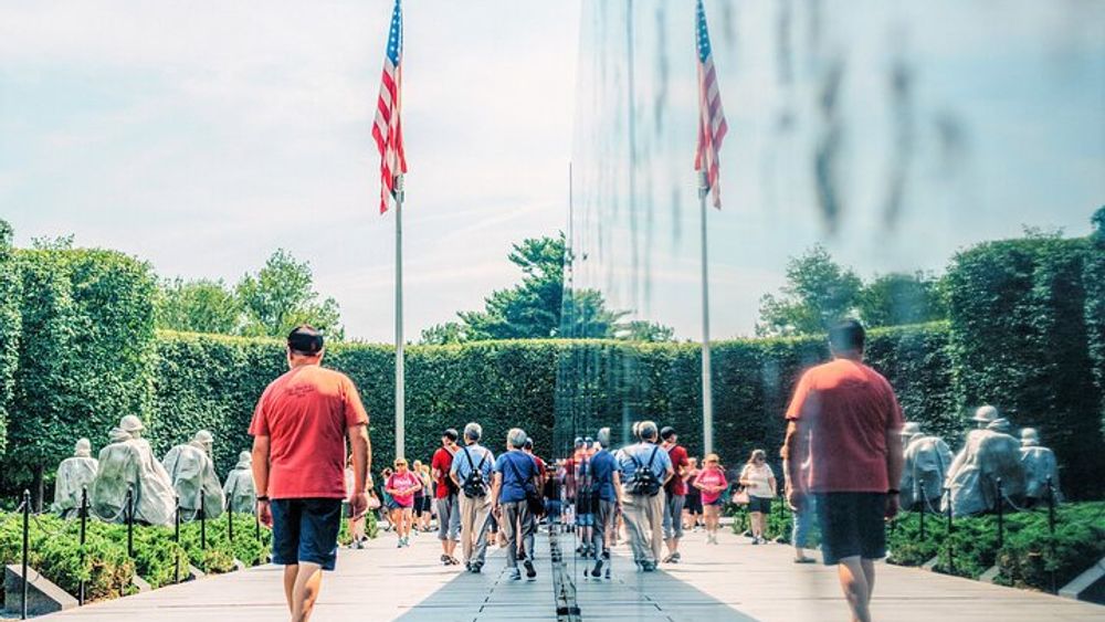 Washington DC Half-Day Coach Tour and In-Season Potomac Cruise