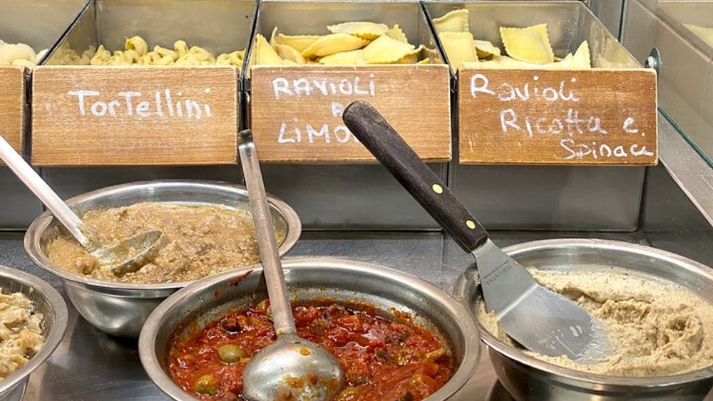 Florence: Street Food Tour and Sightseeing with Local Expert Guide in 2.5 hours