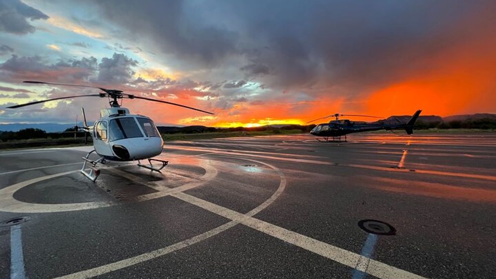 45 mile EPIC Heli Tour through canyons viewing ancient ruins+more