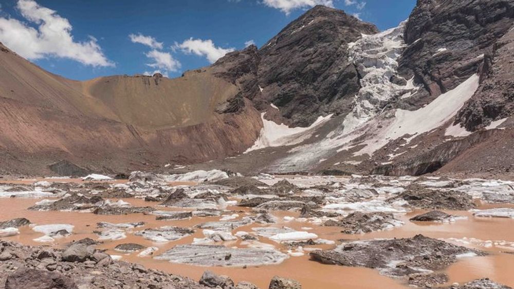 Maipo Mountain Valley: Scenic Full-Day Adventure from Santiago