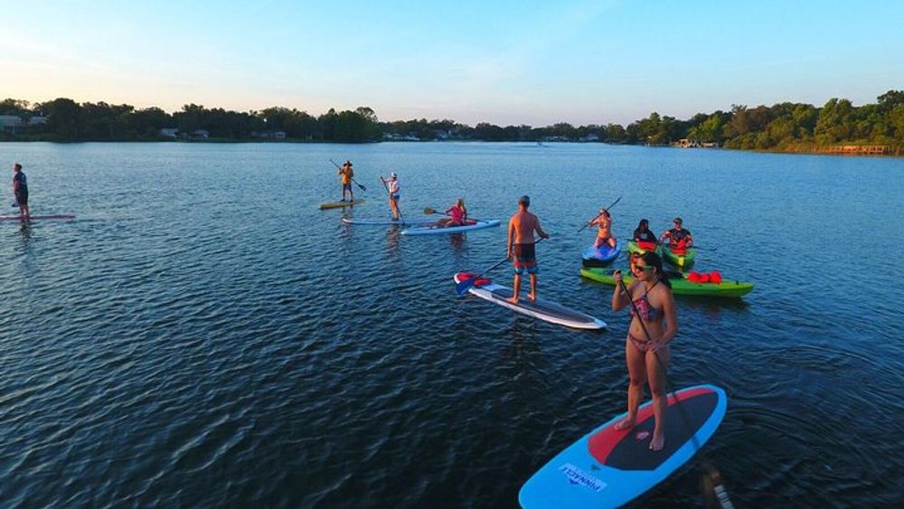 Lake Ivanhoe Guided Paddleboard or Kayak Tour in Orlando