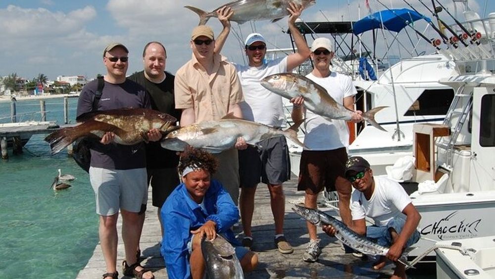 Cancun Small-Group Fishing Trip with Drinks