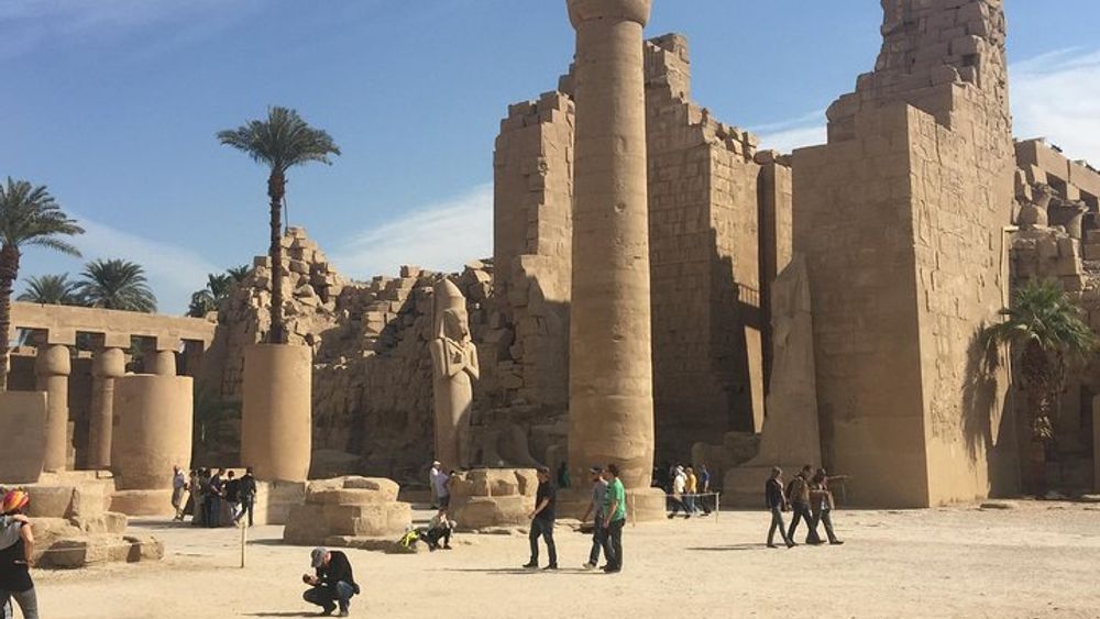 Day Trip to Luxor from Hurghada with Hotel Pickup and Lunch