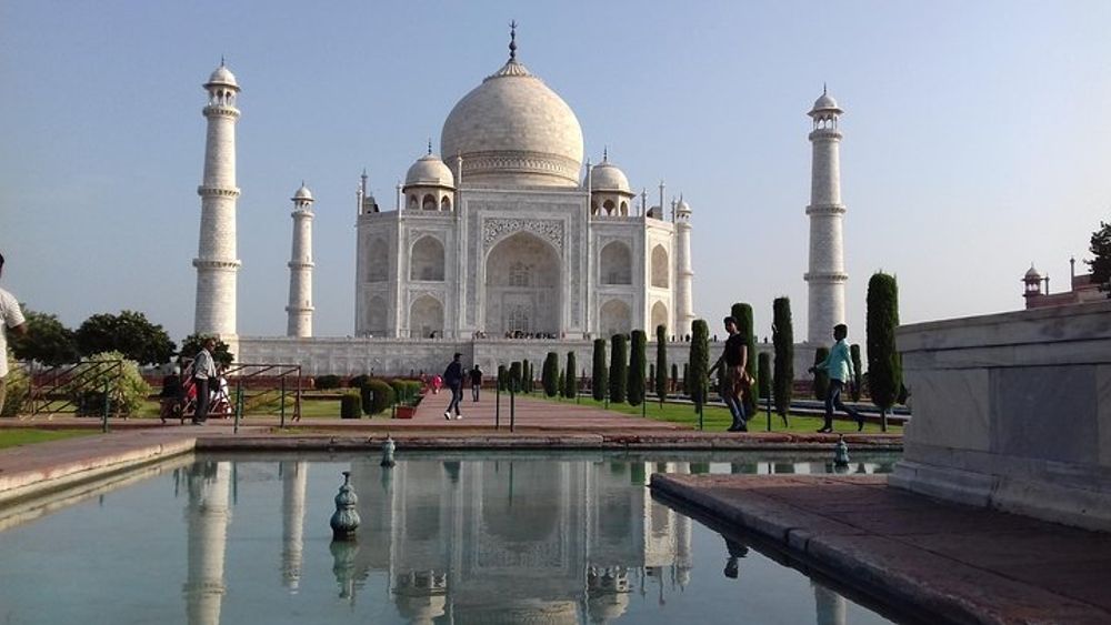 Taj mahal sameday Tour from Delhi by car