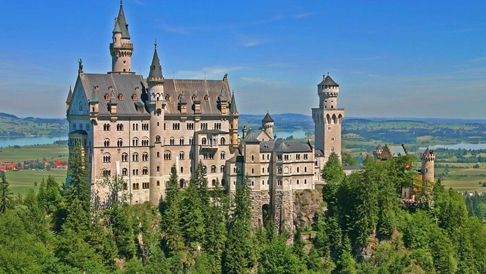Neuschwanstein Castle Day Tour from Munich