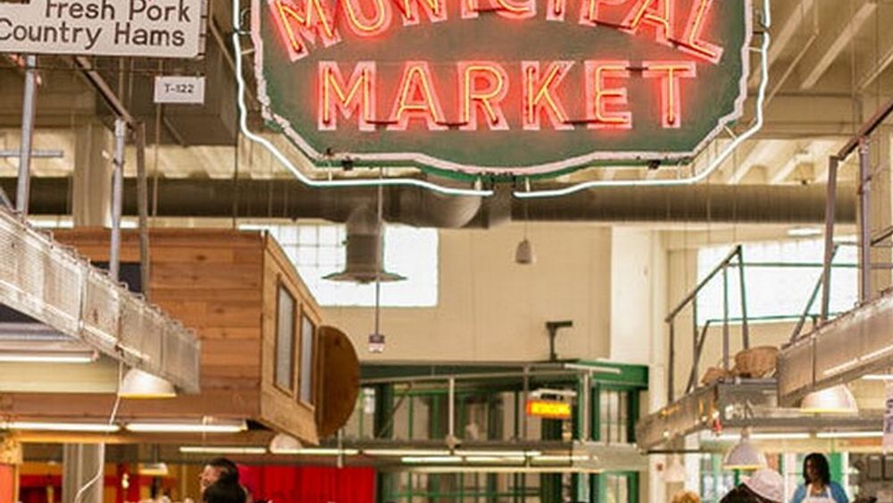 2 Hour Historic Market Food Tour and Hands-On Biscuit Class