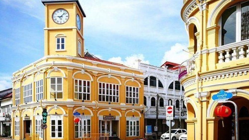 Phuket Half-Day Small-Group City Tour