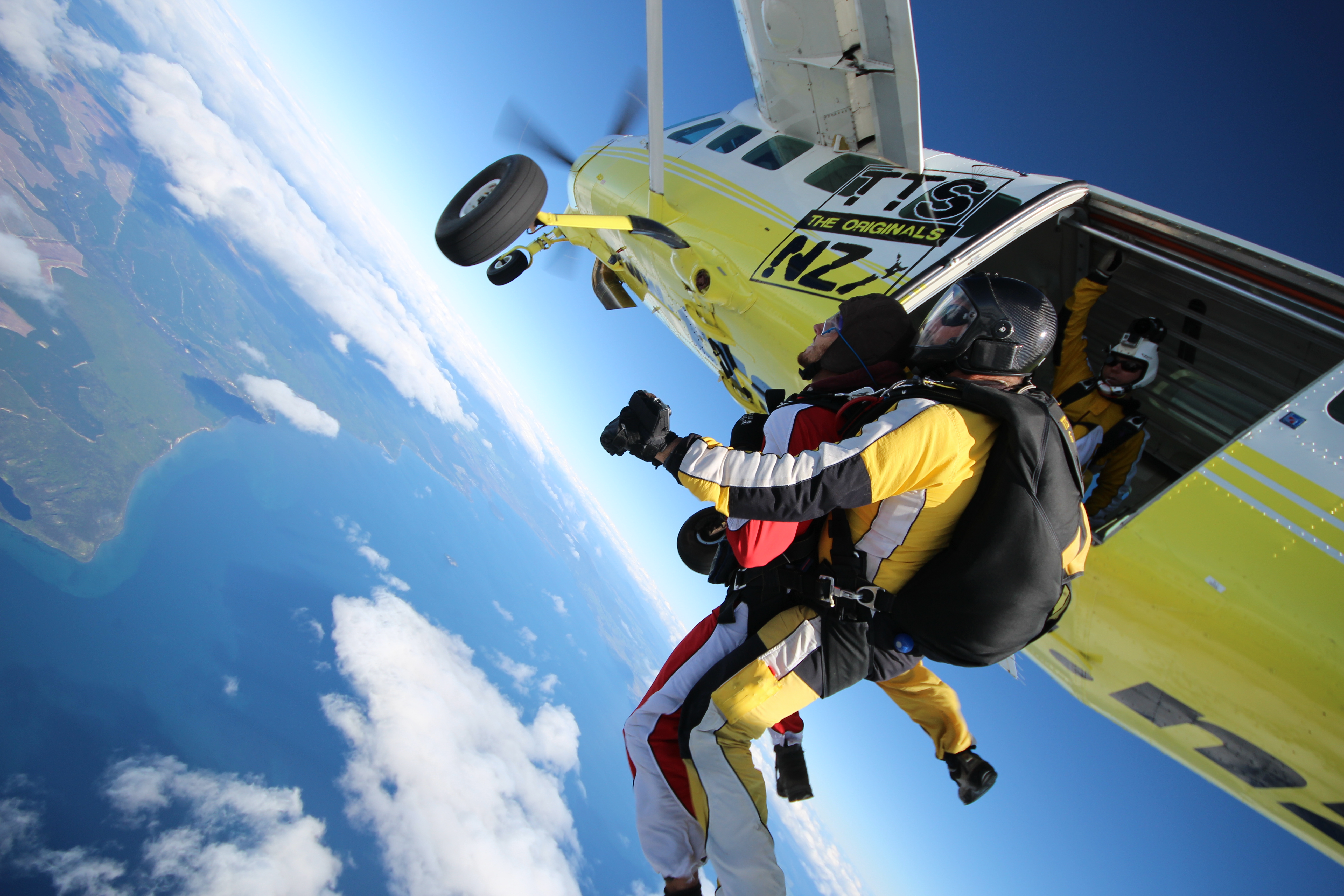 12,000 ft Taupo Tandem Skydive