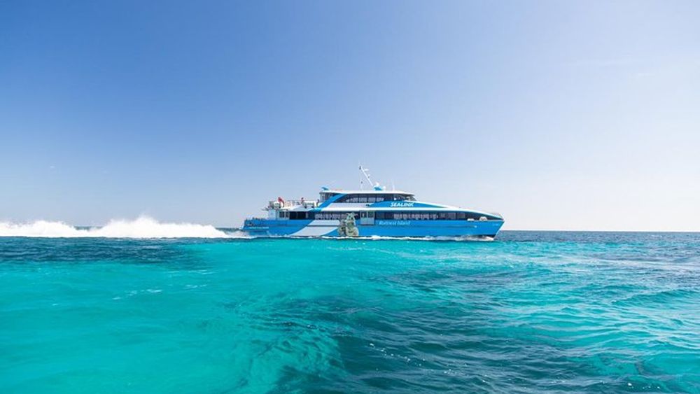 Fremantle to Rottnest Island Roundtrip Ferry Ticket