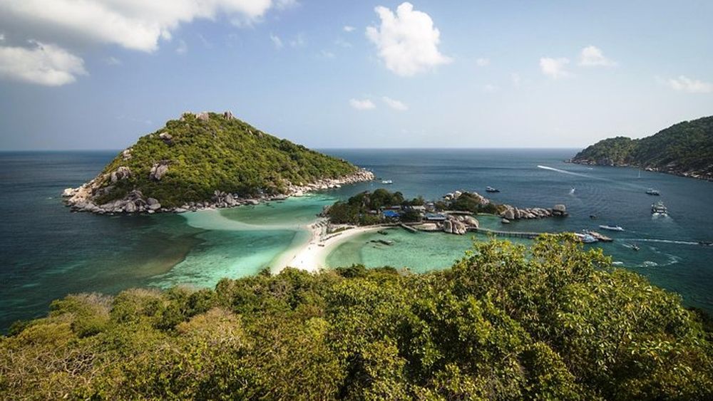 Dual Island Exploration off Samui