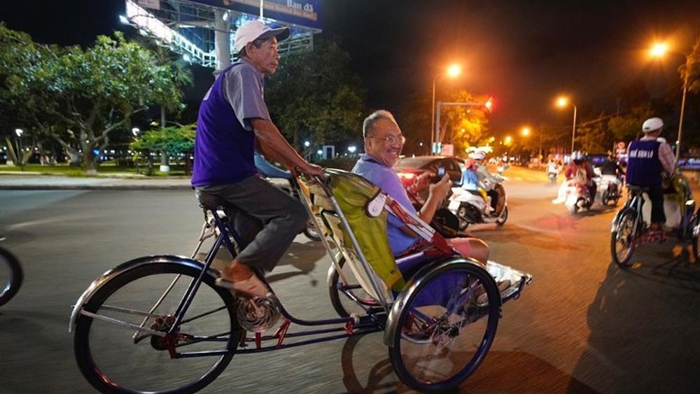 Hue Night Street Food Safari By Cyclo